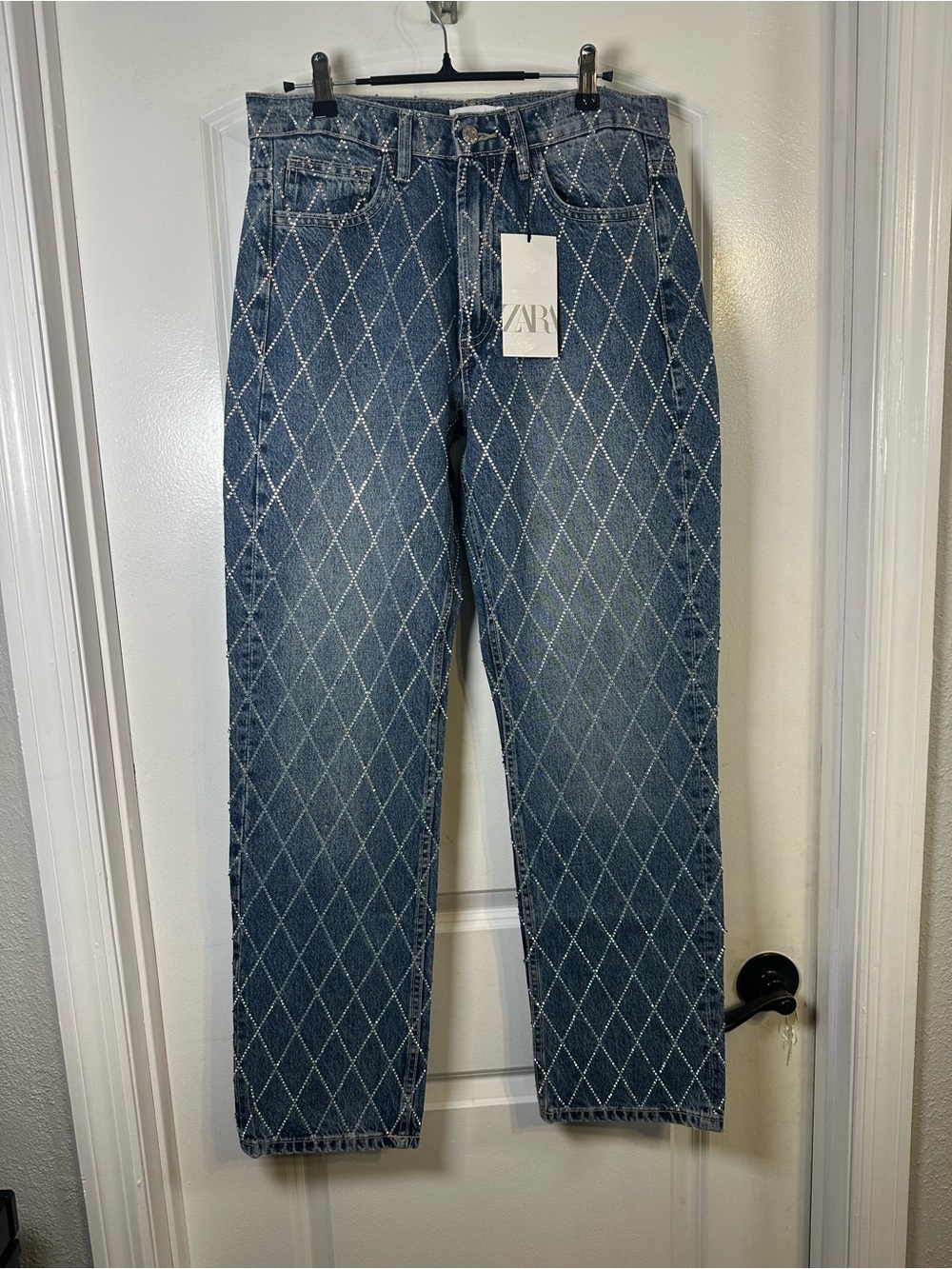 NWT Zara Viral Rhinestone Diamond Pattern Jeans Mid Rise Straight Leg US 6 EU 38